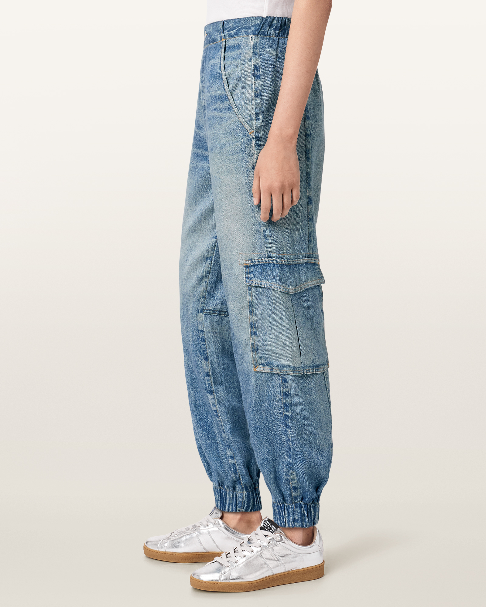 TAPERED LEG