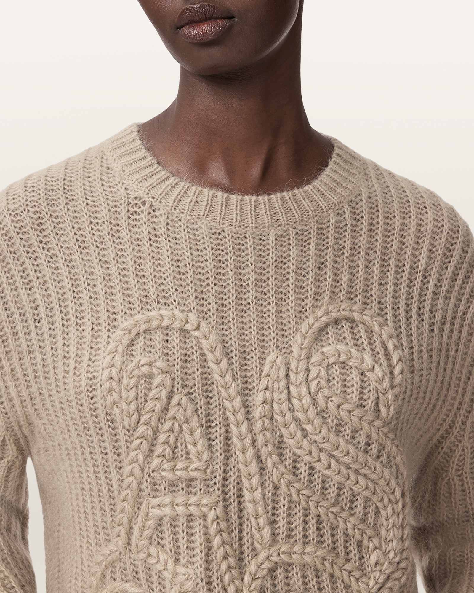 CLASSIC CREW NECK