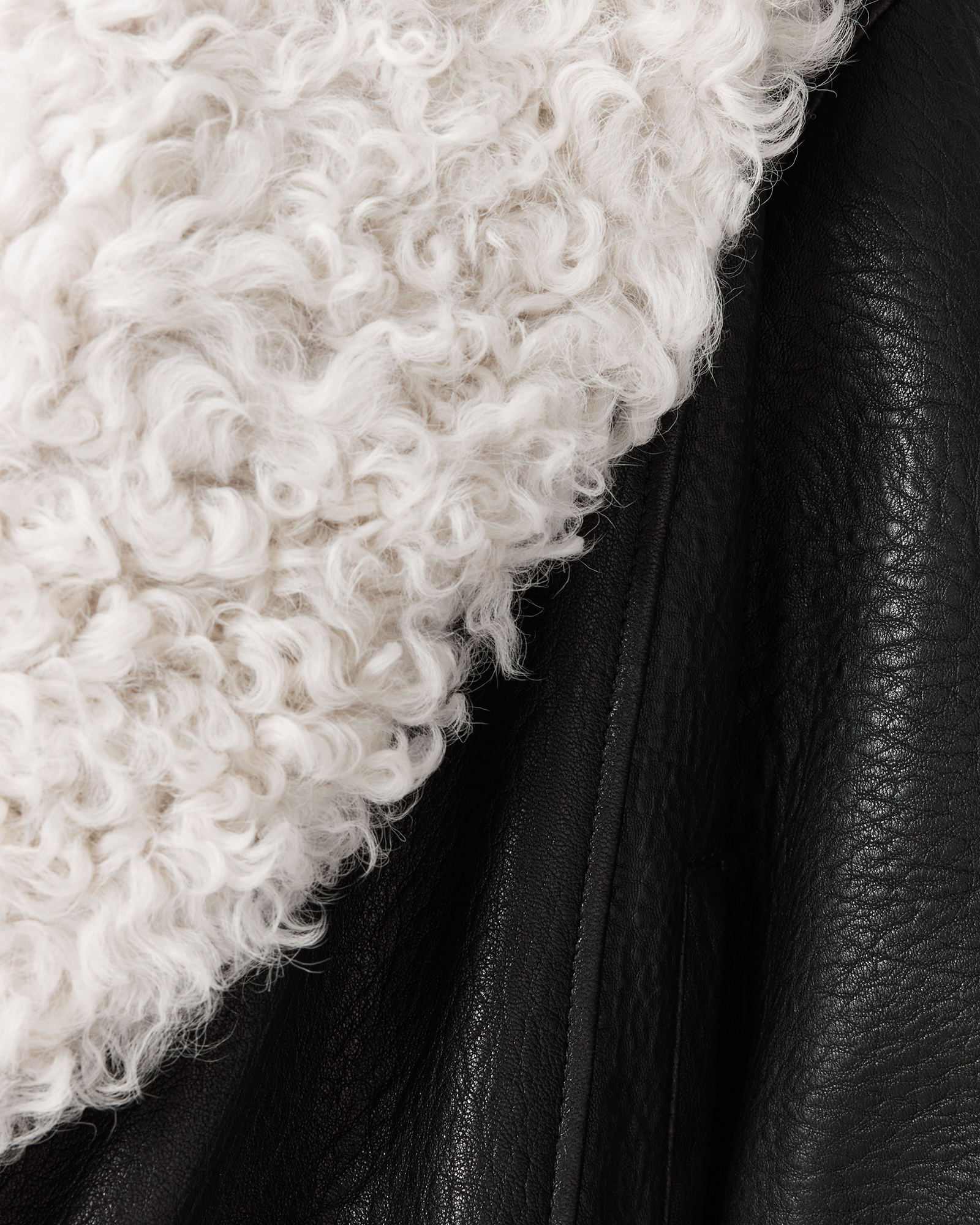 SUPERSOFT SHEARLING
