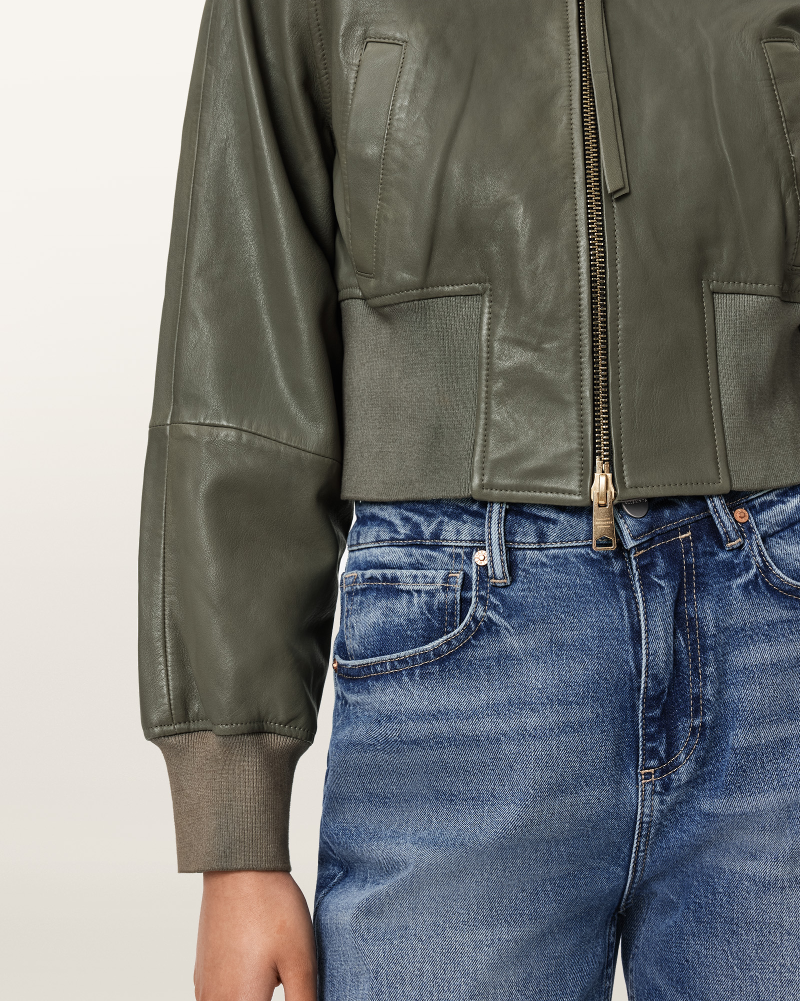 CROPPED LENGTH