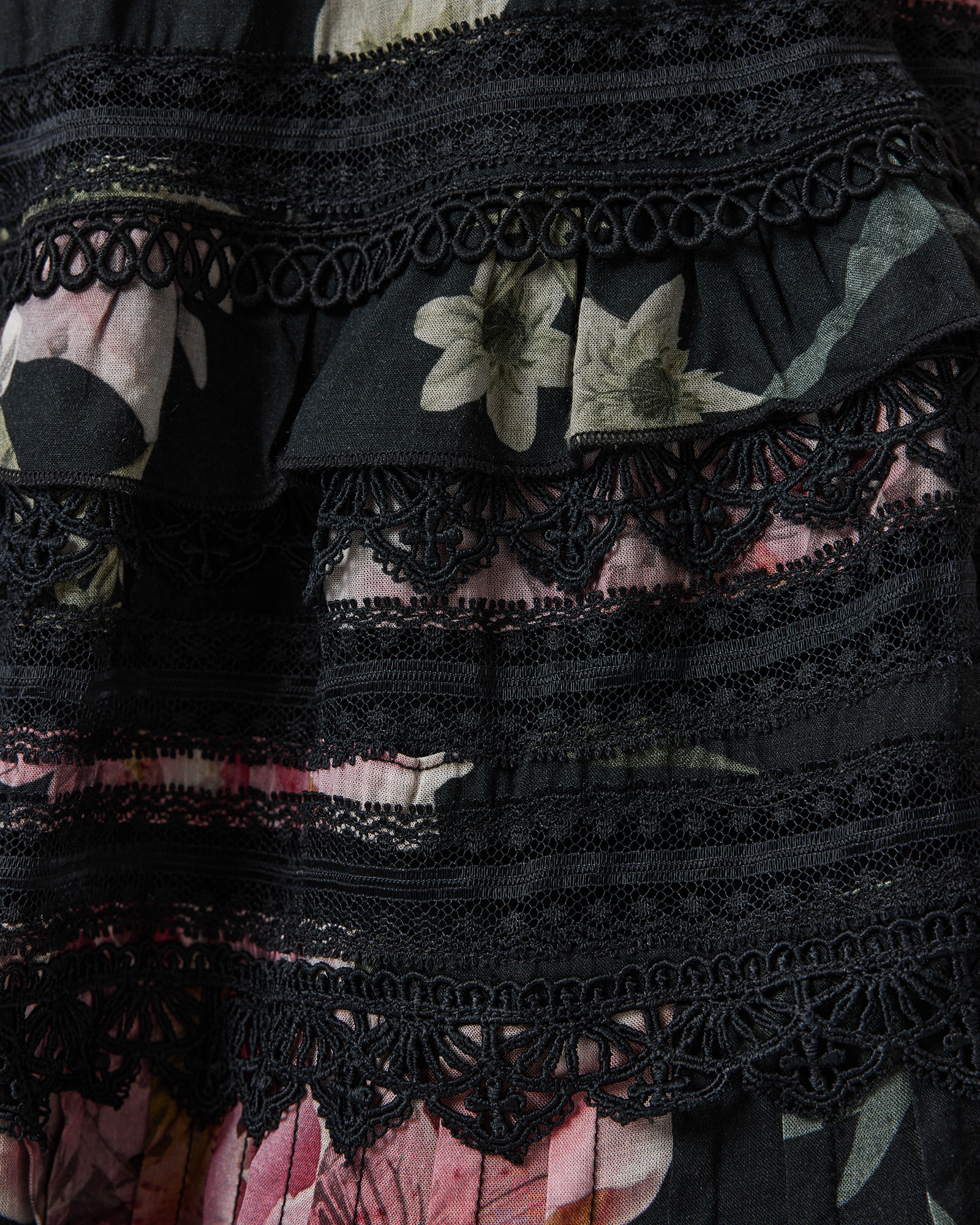 LACE INSERTS