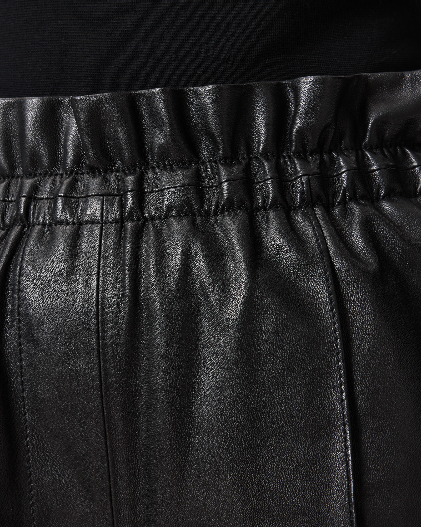 GATHERED WAISTBAND