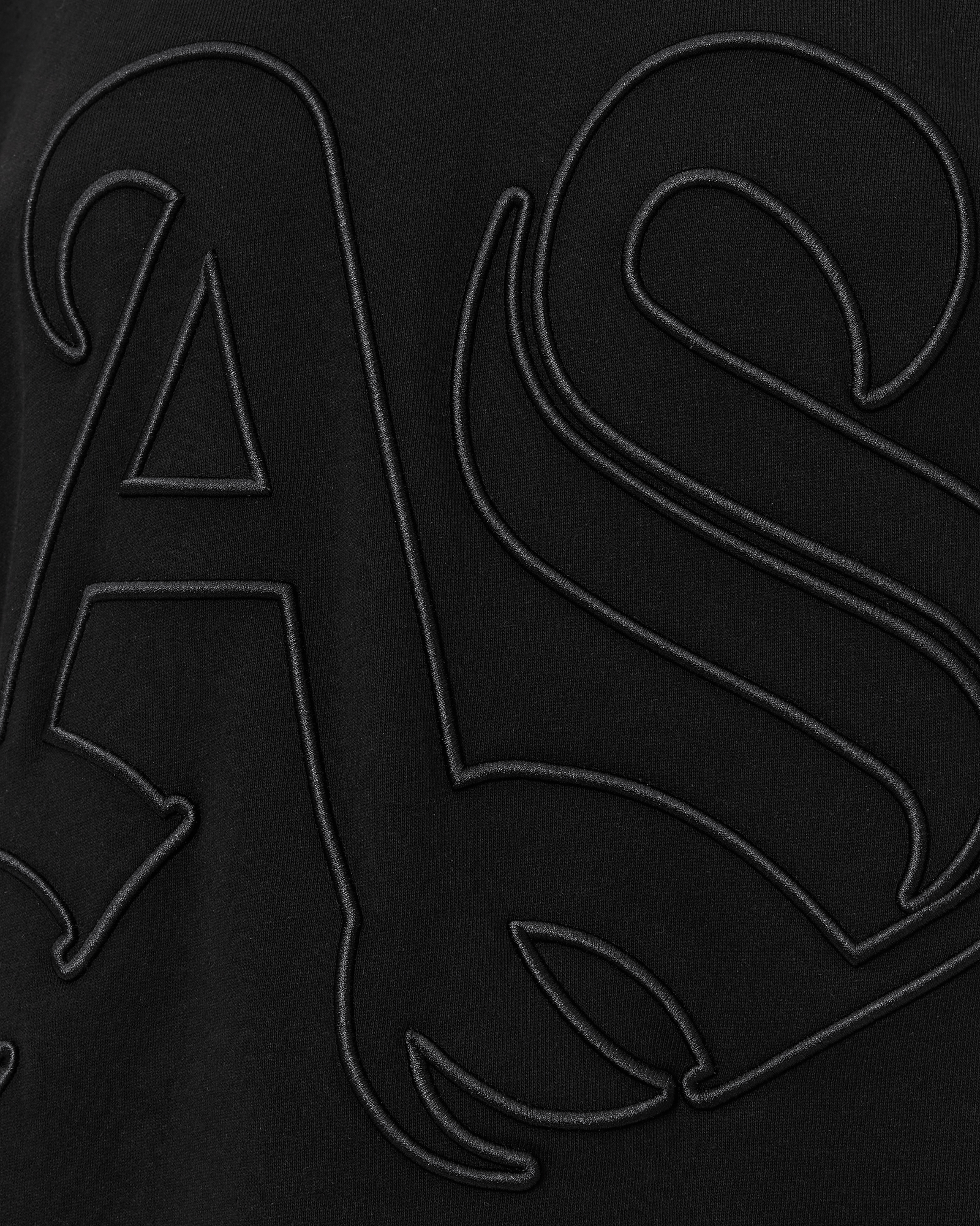 AMBOSSED ARTWORK