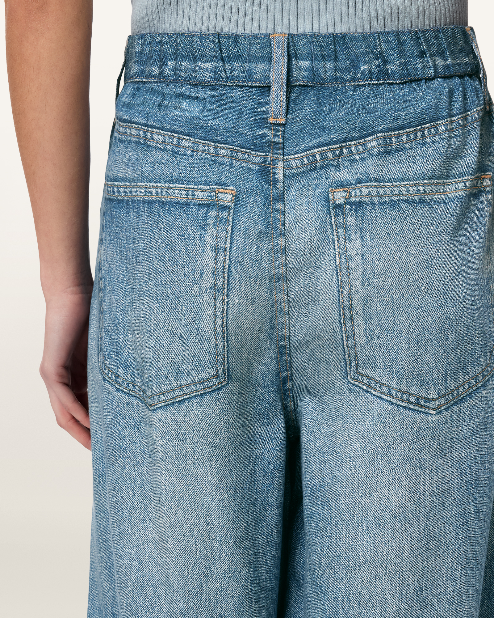 ILLUSION OF DENIM