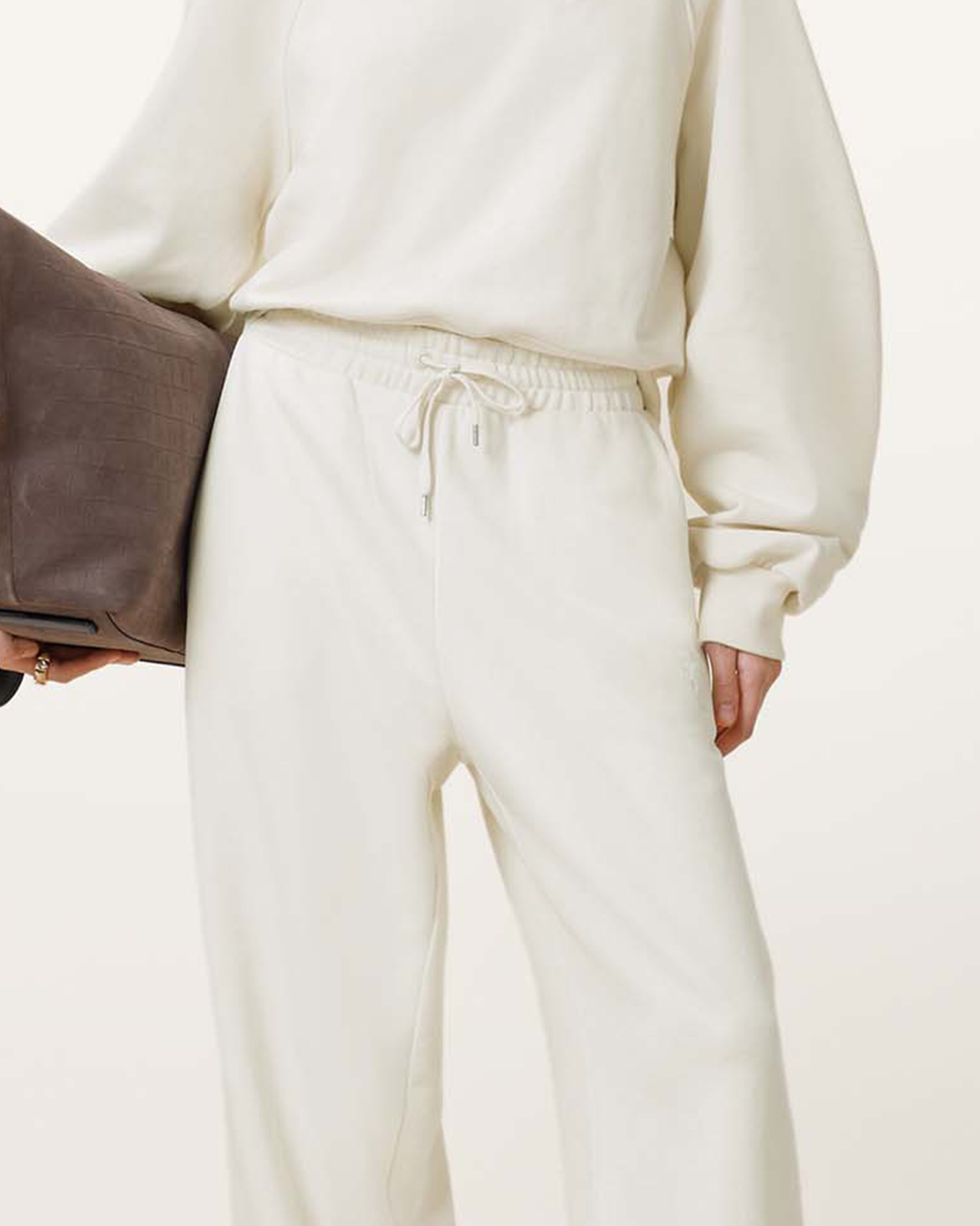 【完売品】ayakawasaki weekend pants white Weekender Pant | Aritzia CA