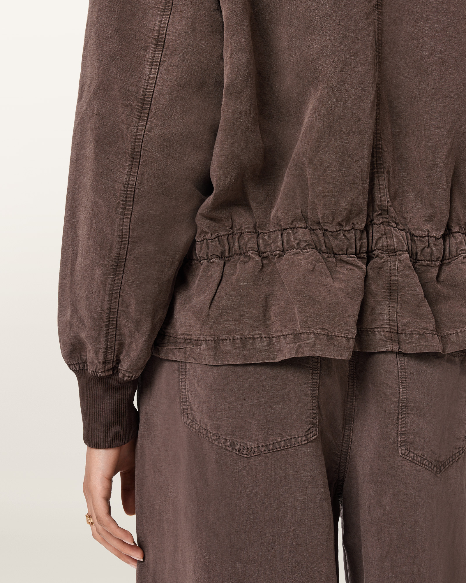 DRAWSTRING WAIST