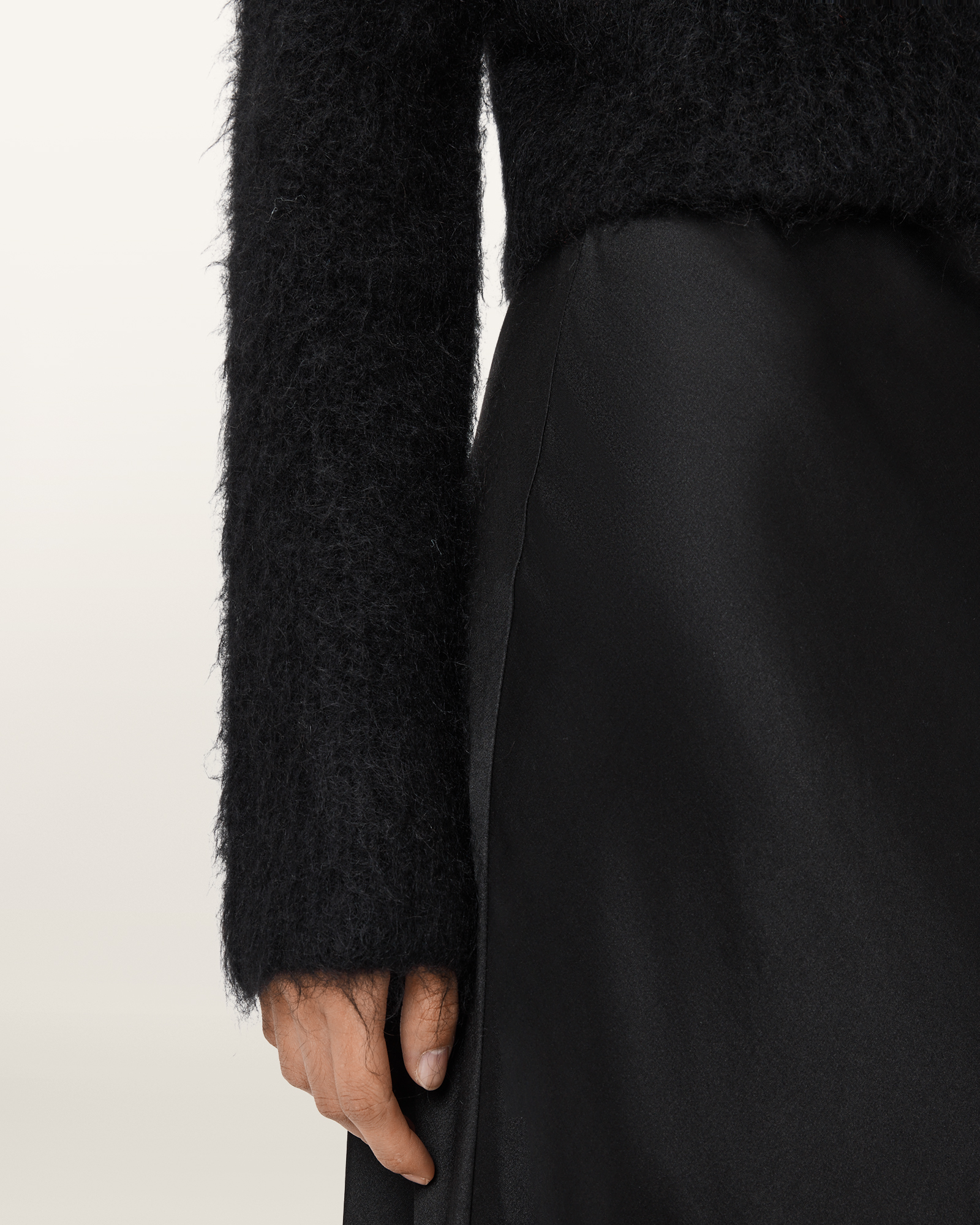 LUXE MOHAIR AND WOOL