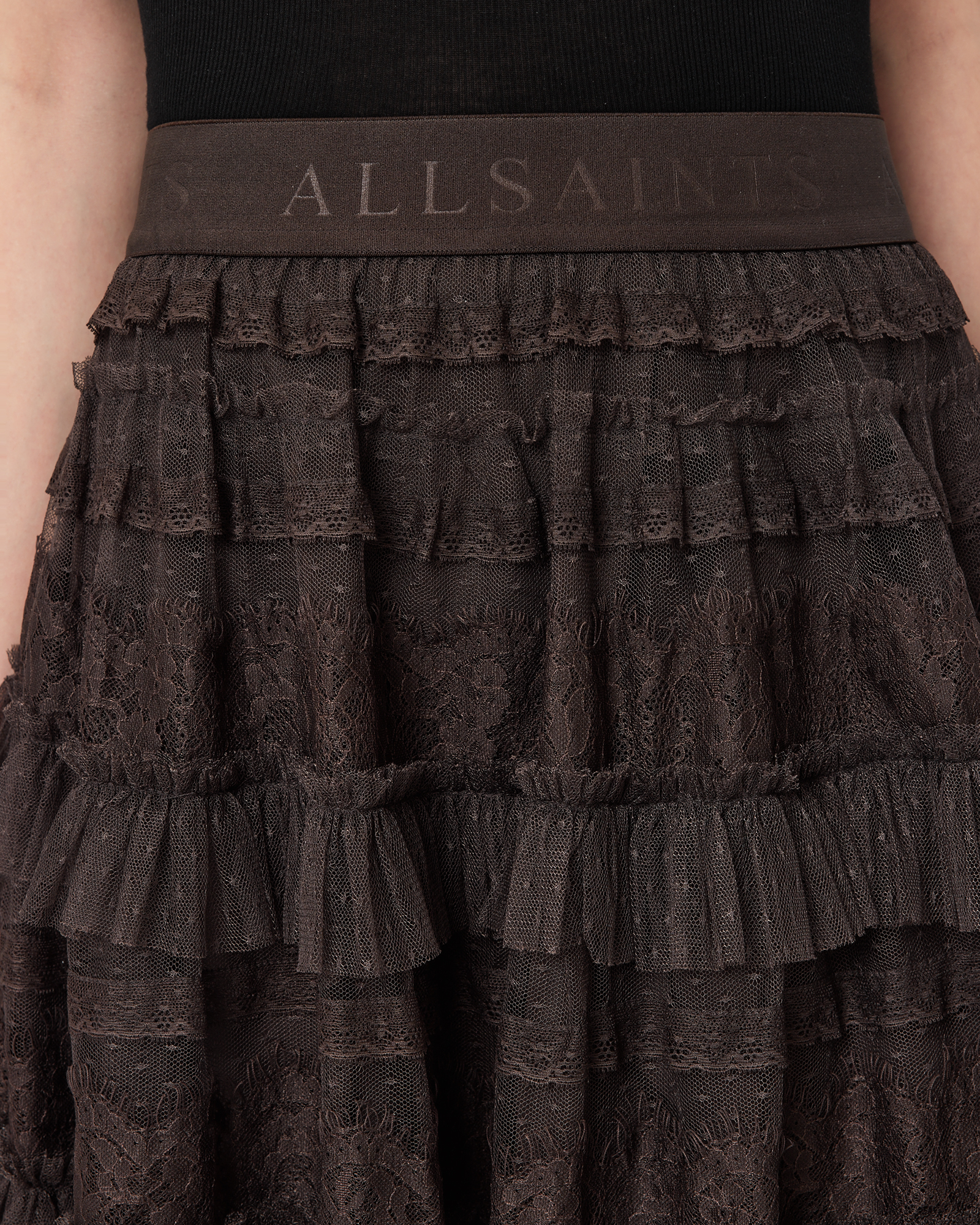 ELASTiCATED WAISTBAND
