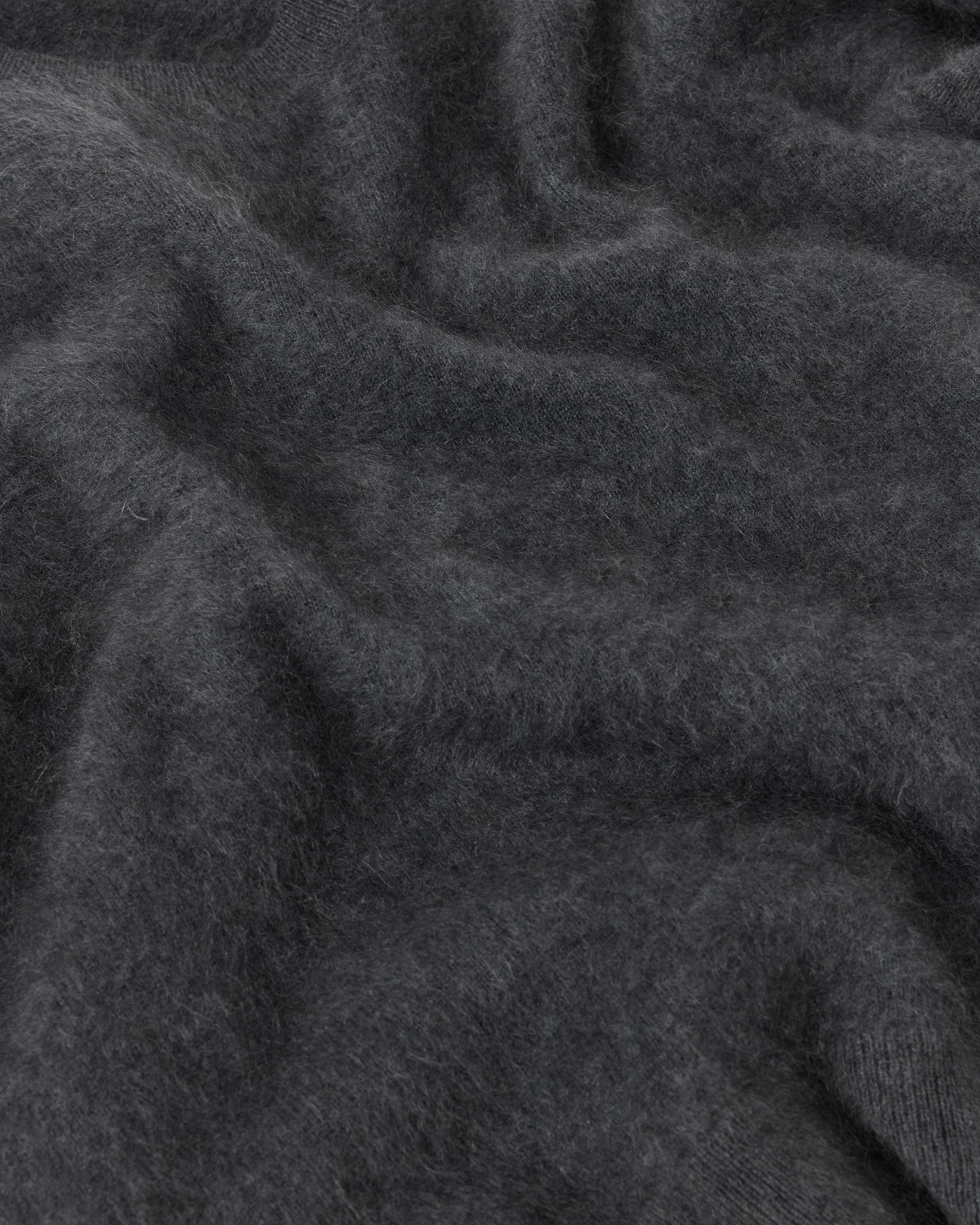 LUXURIOUS CASHMERE