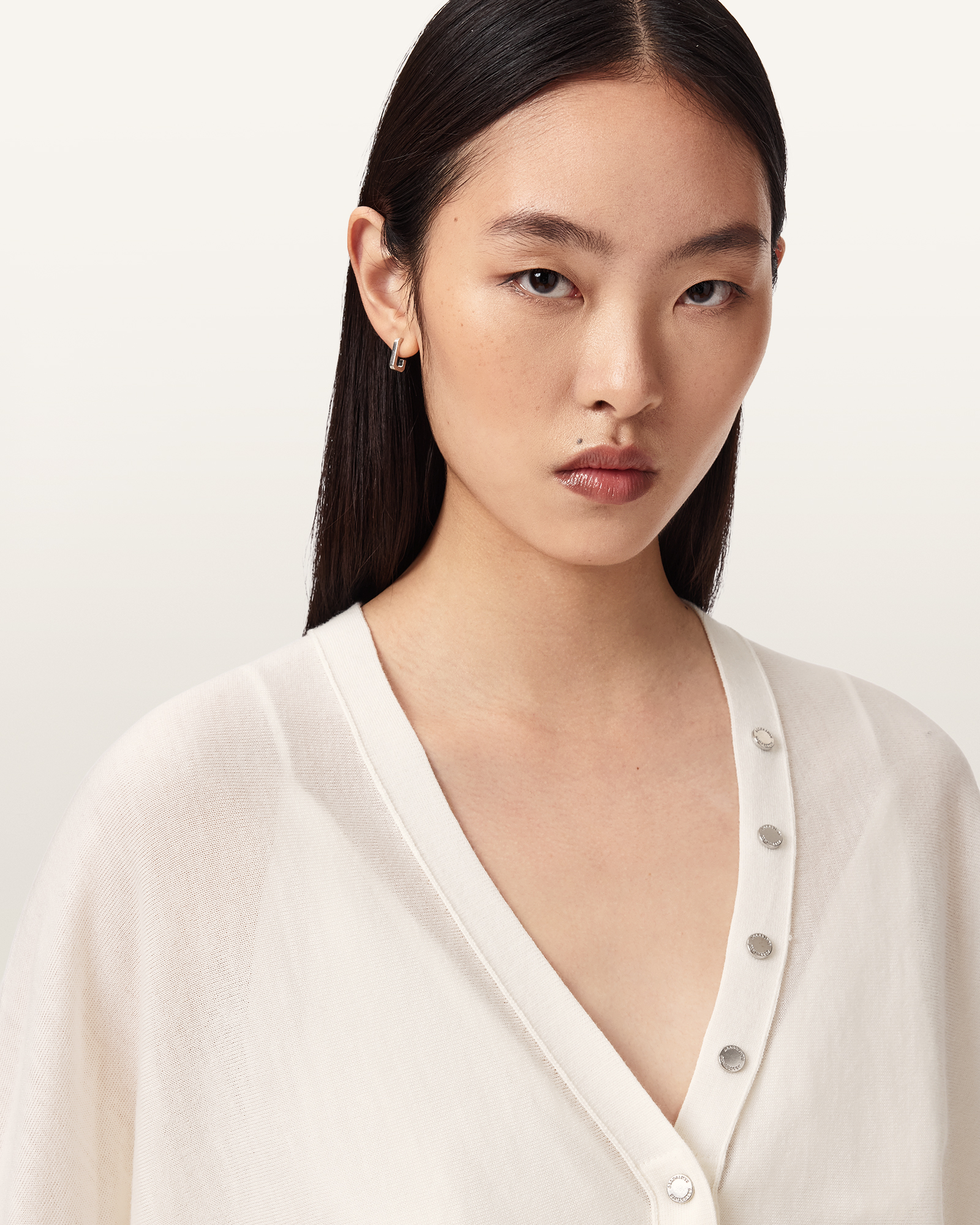 V NECK