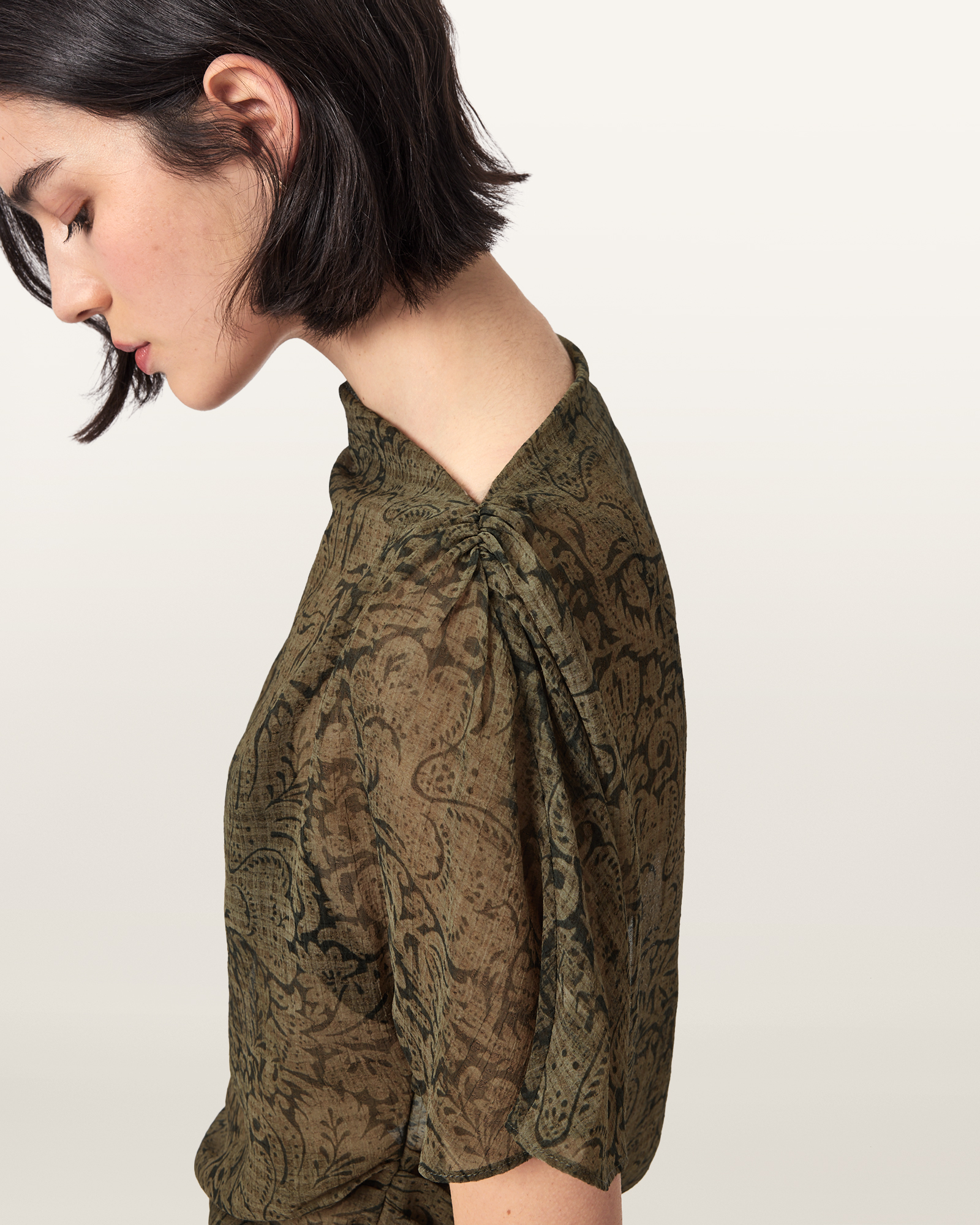 MESH MATERIAL