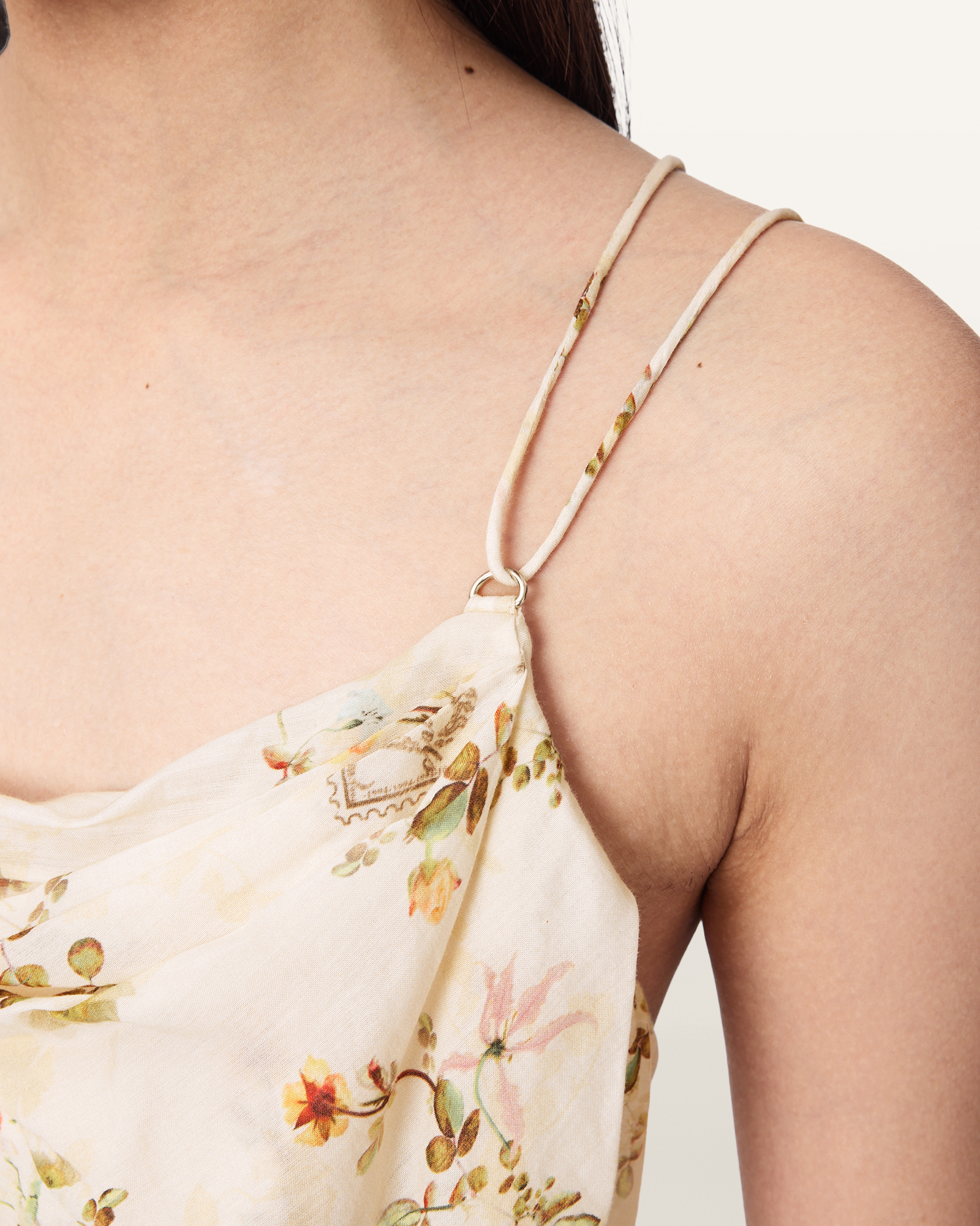 COWL NECK