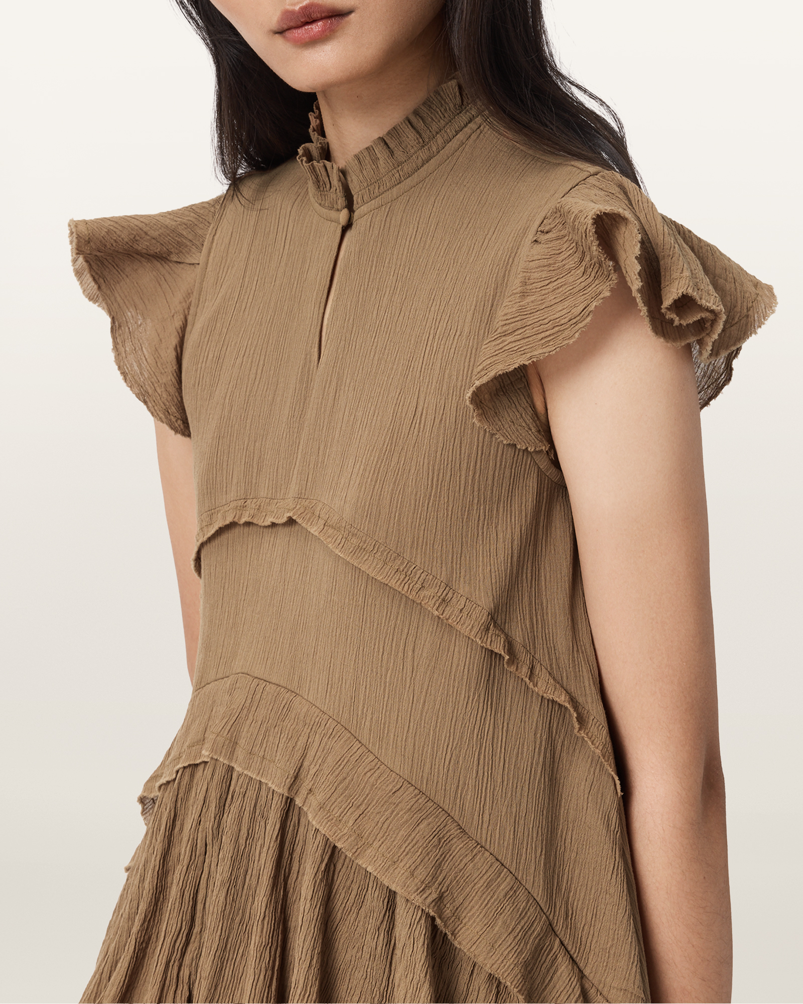 FRILL SLEEVES