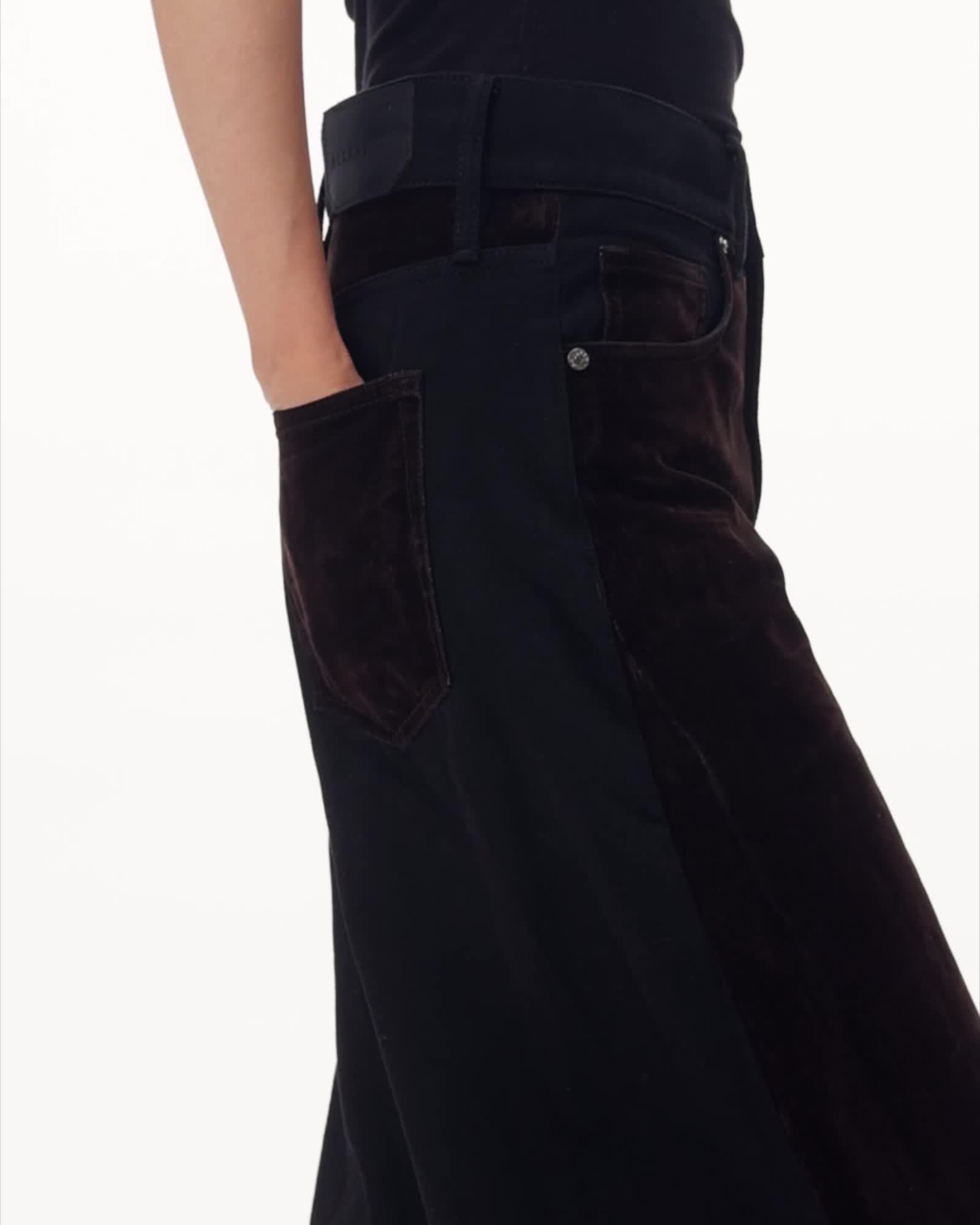 Helena Barrel Leg Flocked Jeans